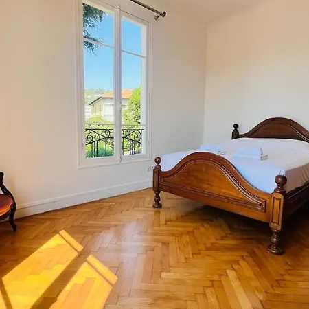 Appartamento Sublime 2 Bedroom Spacious And Bright Ac Private Parking *