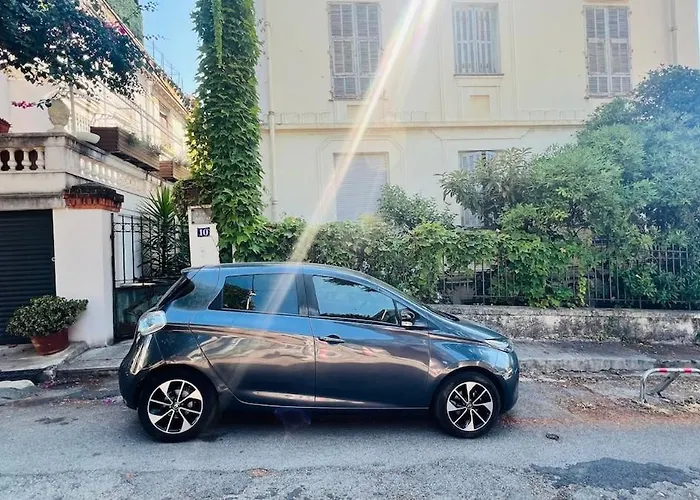 Sublime 2 Bedroom Spacious And Bright Ac Private Parking Lejlighed *